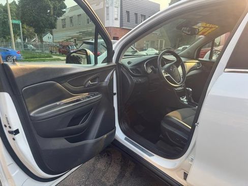 Used 2019 Buick Encore Preferred FWD image 7