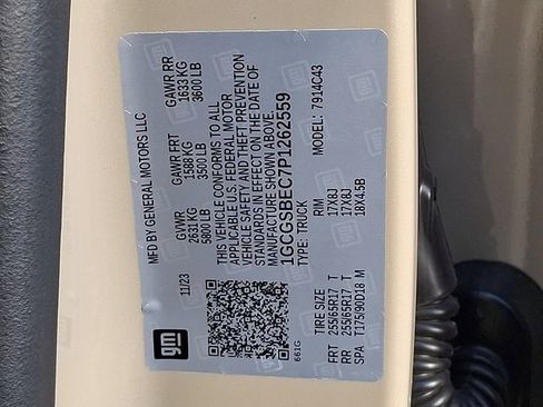 Used 2023 Chevrolet Colorado W/T RWD image 27