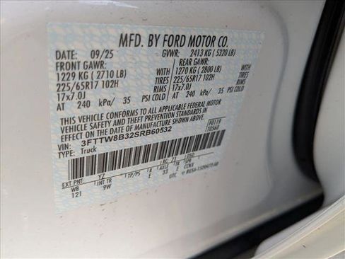 New 2025 Ford Maverick XL w/ Equipment Group 101A image 17