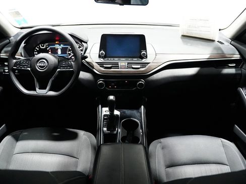 Used 2023 Nissan Altima 2.5 SV image 20