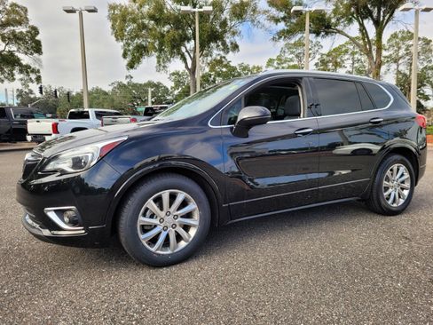 Used 2020 Buick Envision Essence image 2