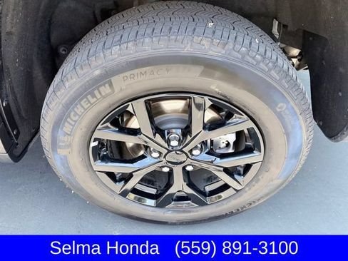 Used 2025 Jeep Grand Cherokee Altitude AWD/4WD image 22