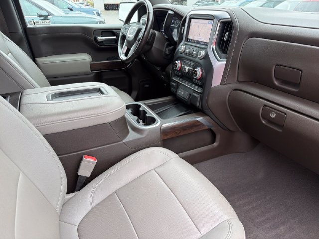 Used 2022 GMC Sierra 1500 SLT AWD/4WD image 24