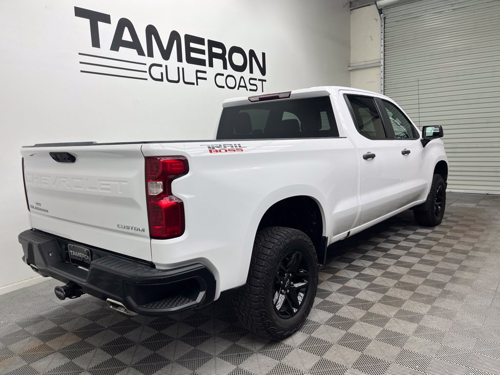 Used 2023 Chevrolet Silverado 1500 Custom Trail Boss AWD/4WD image 15