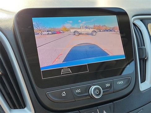 Used 2024 Chevrolet Malibu LT image 13