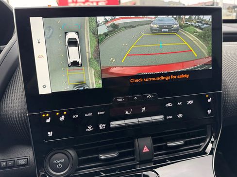 Used 2023 Subaru Solterra AWD image 40