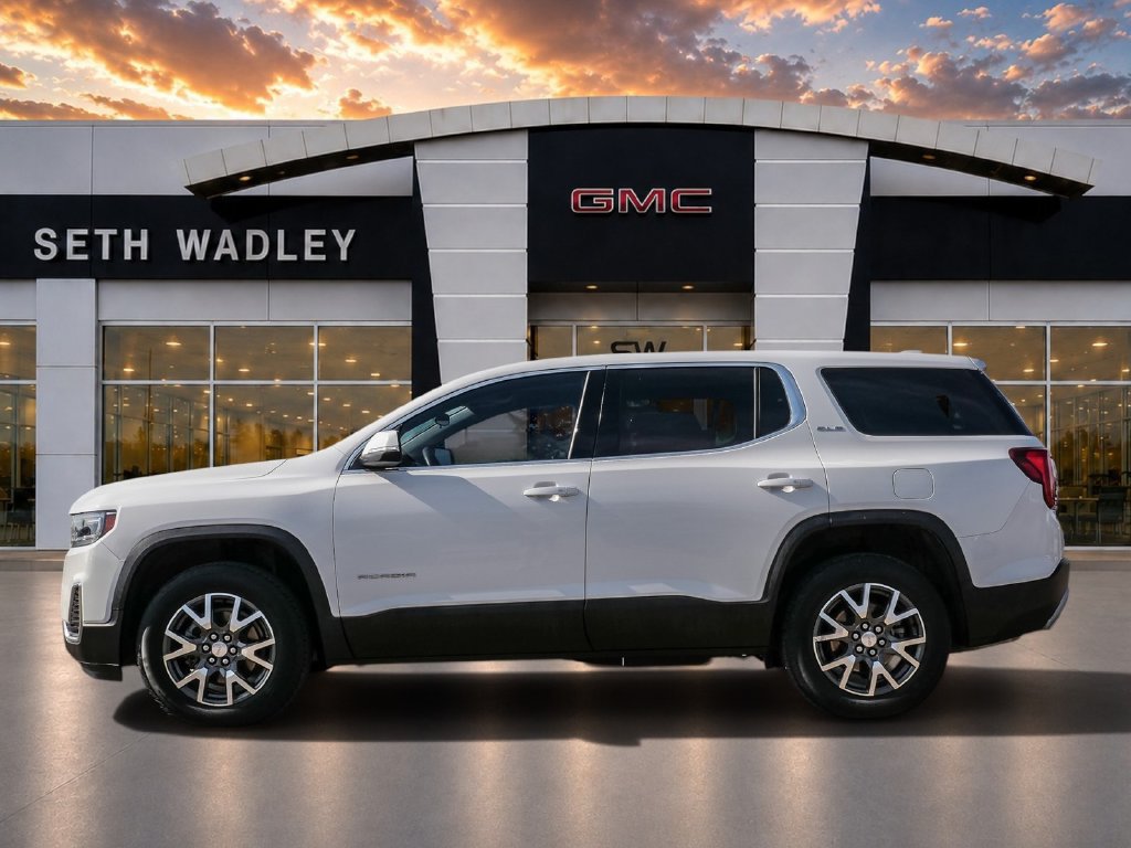 Used 2023 GMC Acadia SLE w/ LPO, Floor Liner Package FWD image 4