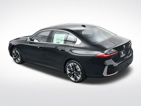 New 2026 BMW i5 eDrive40 image 23