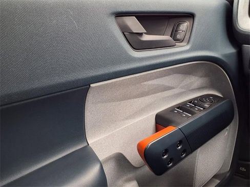 Certified 2023 Ford Maverick XLT w/ XLT Luxury Package image 19