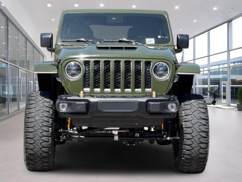 Used 2023 Jeep Wrangler Unlimited Rubicon 392 AWD/4WD image 9
