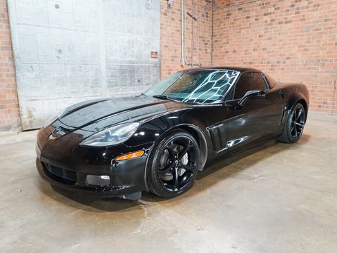 Used 2013 Chevrolet Corvette Grand Sport RWD image 7