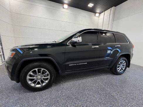 Used 2014 Jeep Grand Cherokee Limited w/ Trailer Tow Group IV AWD/4WD image 2
