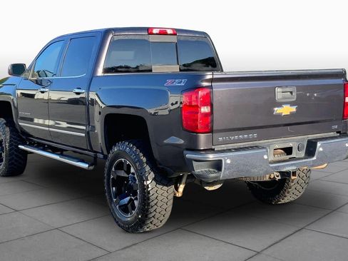 Used 2015 Chevrolet Silverado 1500 LTZ Z71 w/ LTZ Plus Package AWD/4WD image 12