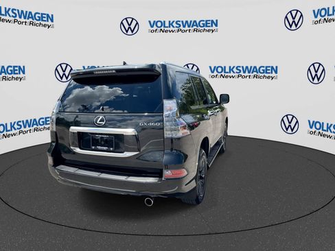 Used 2023 Lexus GX 460 Premium w/ Premium Package AWD/4WD image 14
