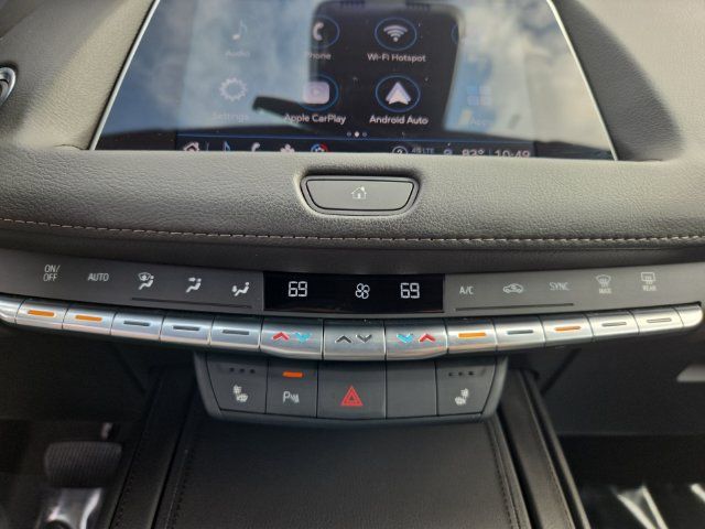 Certified 2023 Cadillac XT4 Luxury w/ Cold Weather Package AWD/4WD image 22