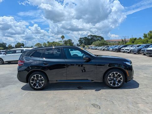 Used 2025 BMW X3 xDrive30i AWD/4WD image 9