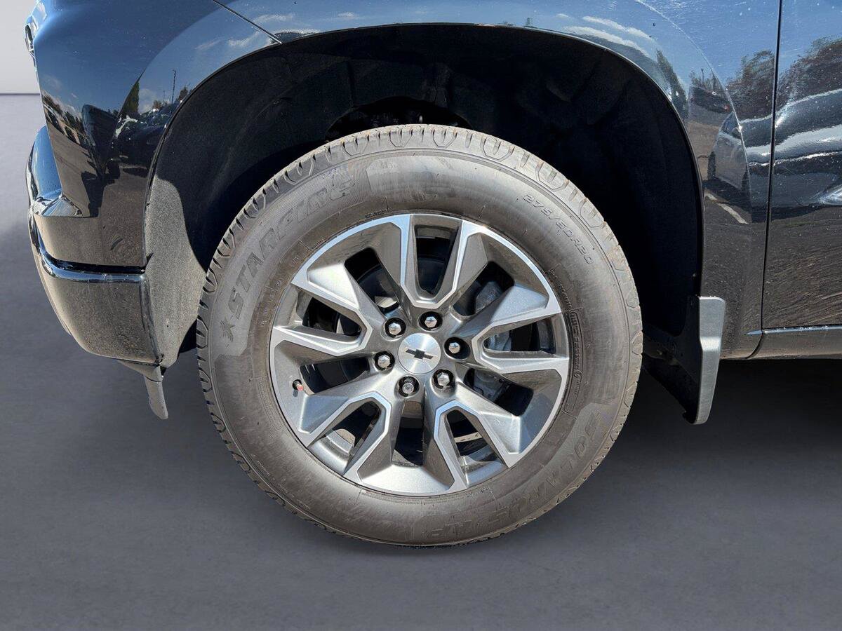 Used 2023 Chevrolet Silverado 1500 RST w/ True North Edition Plus AWD/4WD image 14