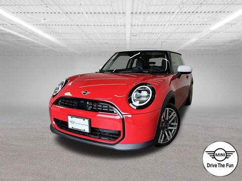 Certified 2025 MINI Cooper 2-Door Hardtop image 1
