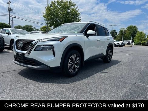 Certified 2023 Nissan Rogue SV w/ SV Premium B Package AWD/4WD image 8