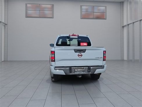 Certified 2023 Nissan Frontier PRO-4X w/ Pro Convenience Package image 7