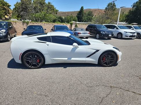 Used 2019 Chevrolet Corvette Stingray Coupe w/ Carbon Flash Badge Package RWD image 6