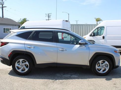 Used 2024 Hyundai Tucson SEL FWD image 3