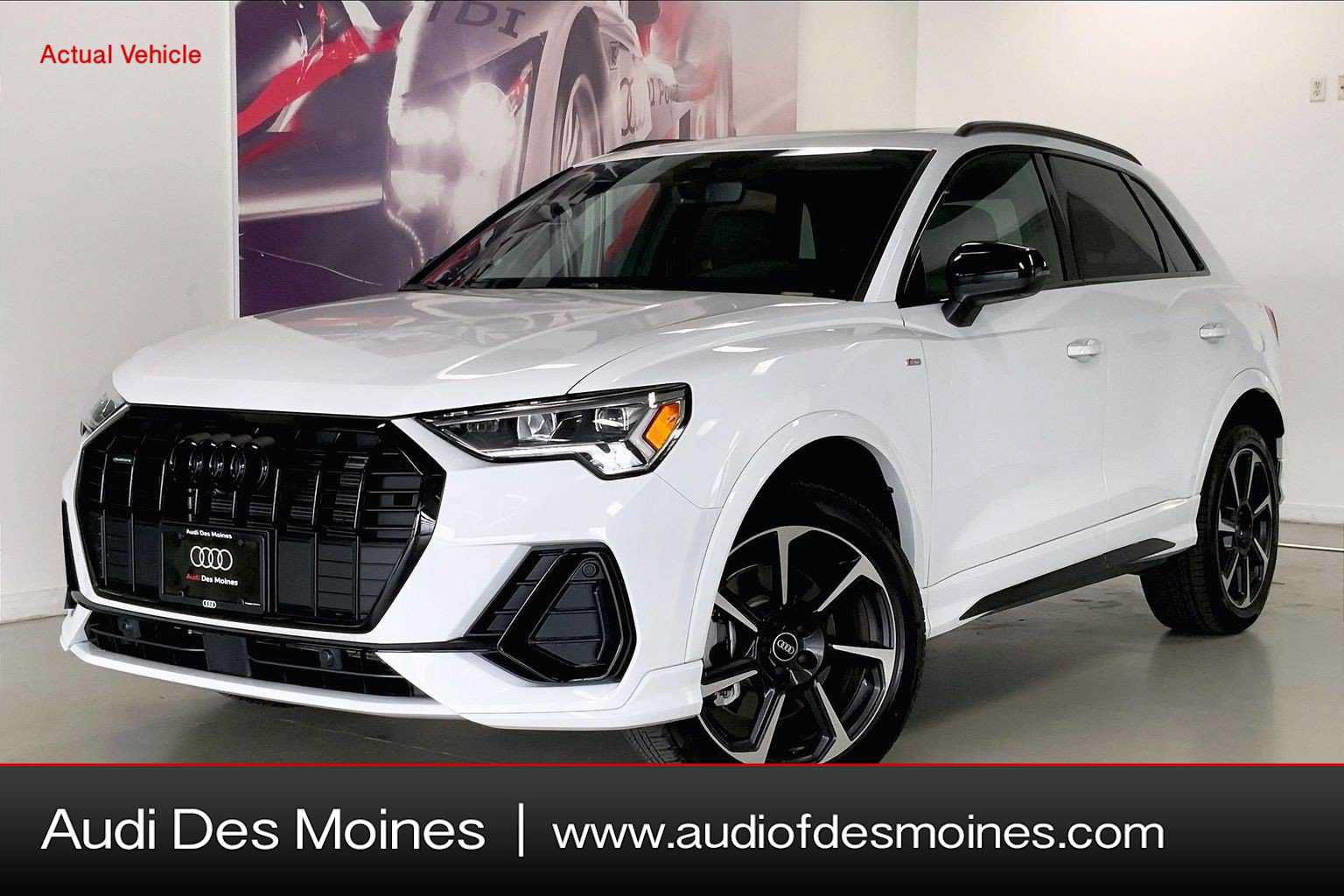 Used 2025 Audi Q3 2.0T Premium Plus w/ Premium Plus Package AWD/4WD image 1