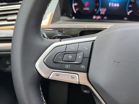 New 2026 Volkswagen Atlas SE FWD image 22