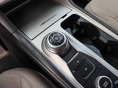 Used 2023 Ford Explorer 4WD image 18