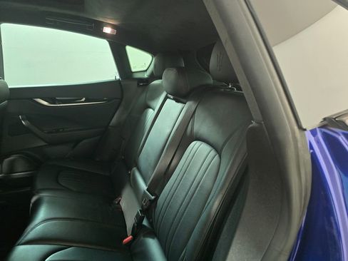Used 2022 Maserati Levante GT image 13