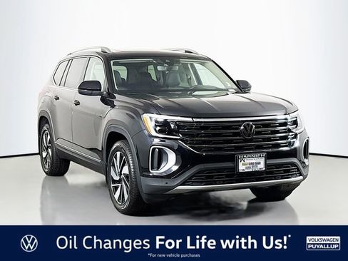 New 2026 Volkswagen Atlas SEL image 1