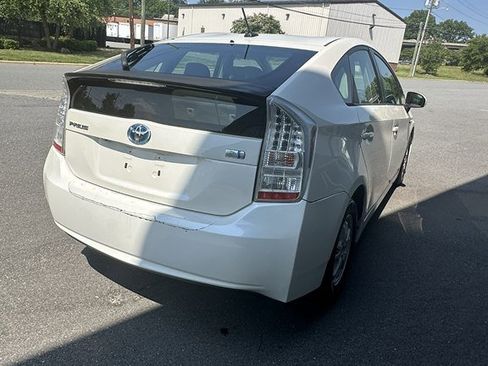 Used 2011 Toyota Prius Five image 5