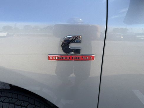 Used 2021 RAM 3500 Big Horn image 19