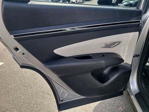 Used 2024 Hyundai Tucson SEL FWD image 11
