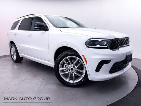 Used 2025 Dodge Durango GT AWD/4WD image 1