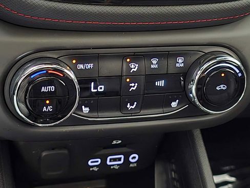 Used 2021 Chevrolet TrailBlazer RS w/ Sun and Liftgate Package AWD/4WD image 15
