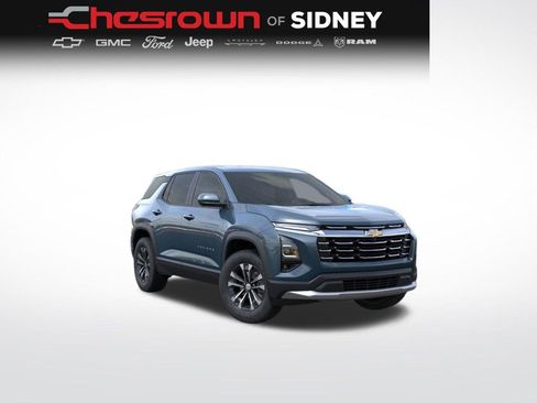 Used 2026 Chevrolet Equinox LT w/ Convenience Package II image 2