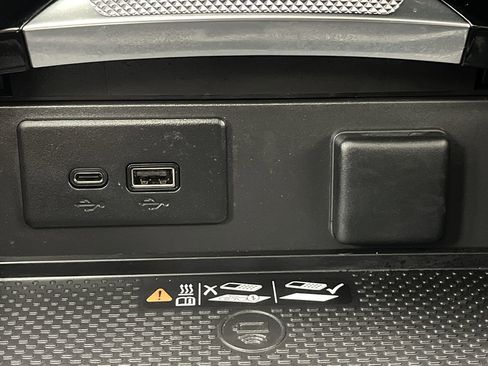 Certified 2024 Buick Envision Sport Touring image 27