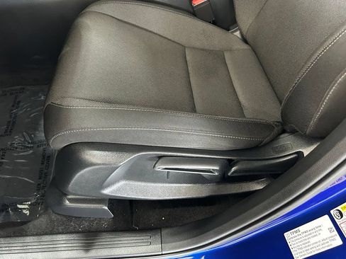 Used 2025 Honda CR-V LX image 15
