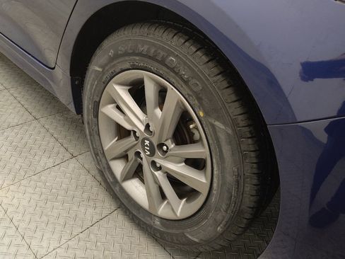 Used 2020 Kia Optima LX FWD image 31