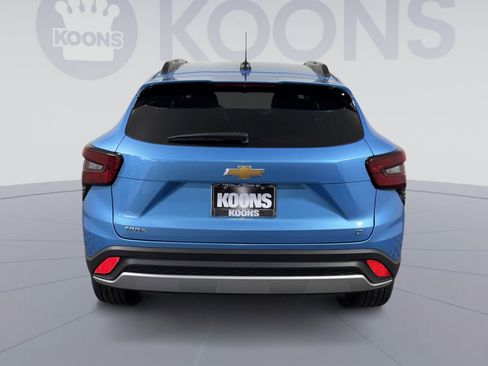 New 2026 Chevrolet Trax LT image 5