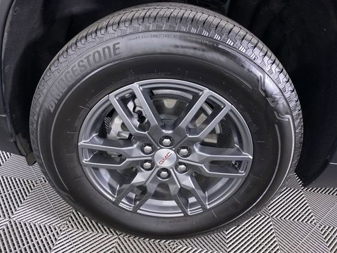 Certified 2025 GMC Acadia Elevation image 15