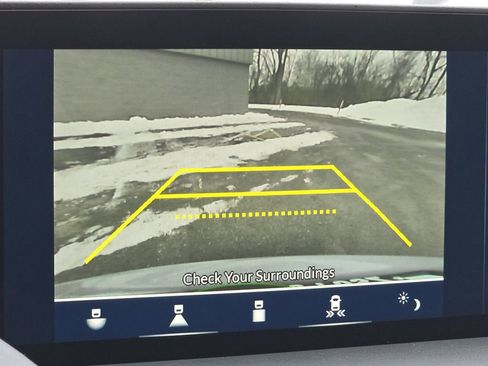 Used 2025 Acura RDX Base image 30