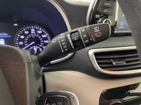Used 2019 Hyundai Tucson SE image 14