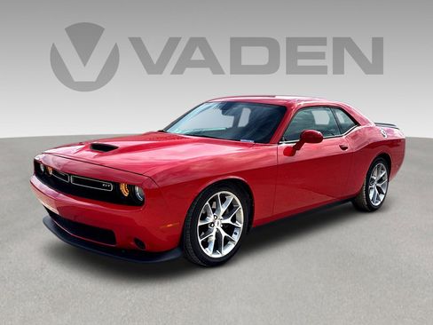 Used 2023 Dodge Challenger GT image 3