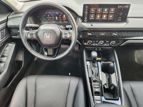 Used 2025 Honda Accord EX-L image 27