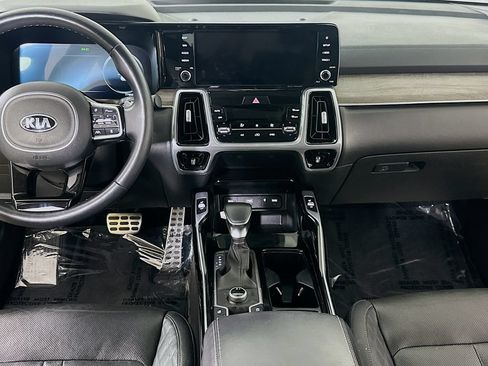 Used 2021 Kia Sorento SX Prestige AWD/4WD image 19