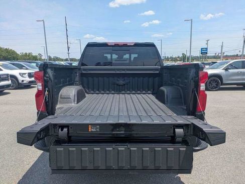 New 2026 Chevrolet Silverado 1500 ZR2 AWD/4WD image 14