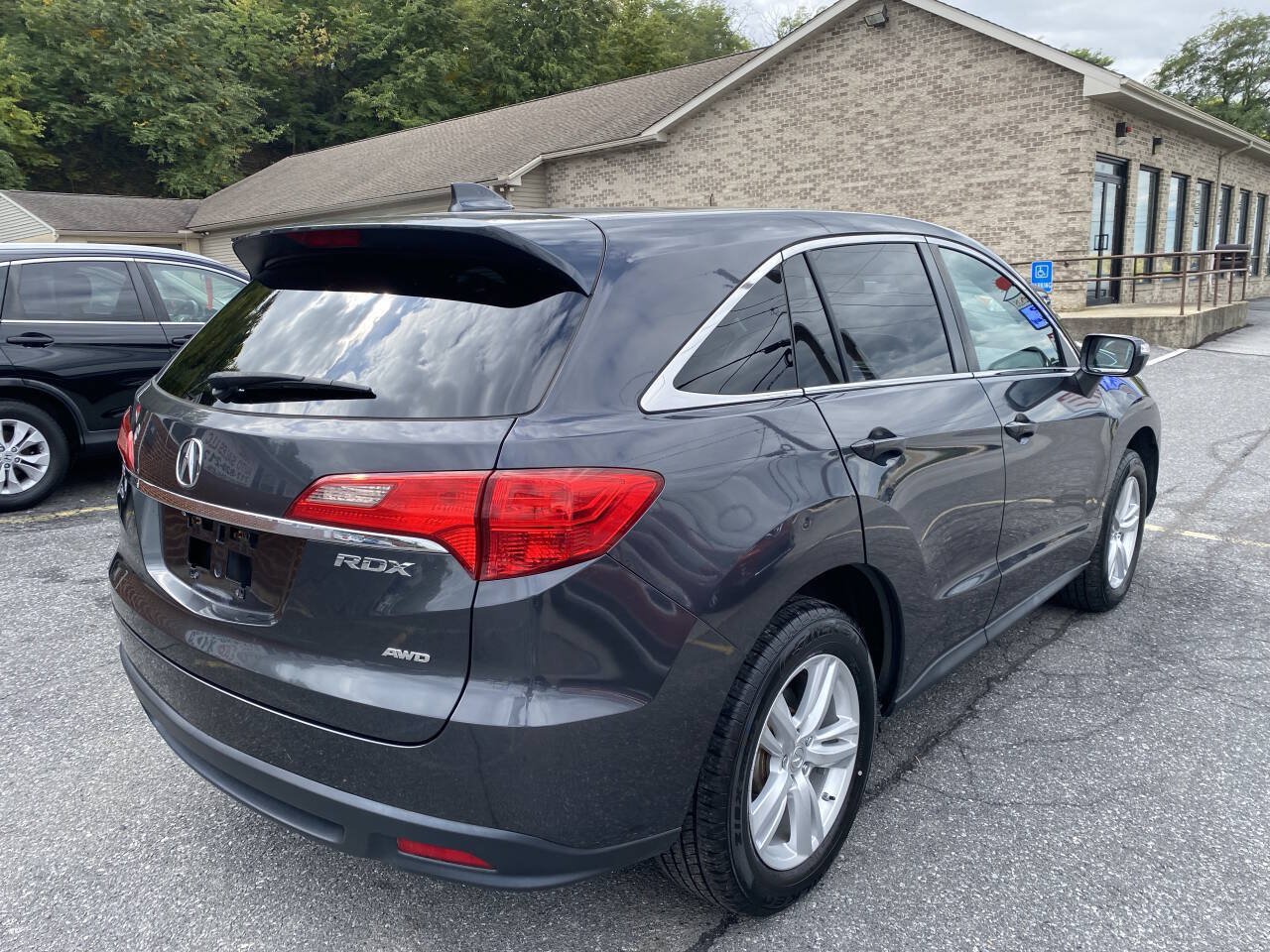 Used 2015 Acura RDX w/ Technology Package AWD/4WD image 5