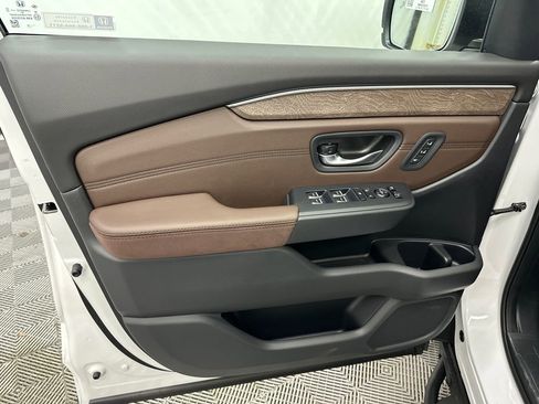 New 2026 Honda Pilot Elite image 11